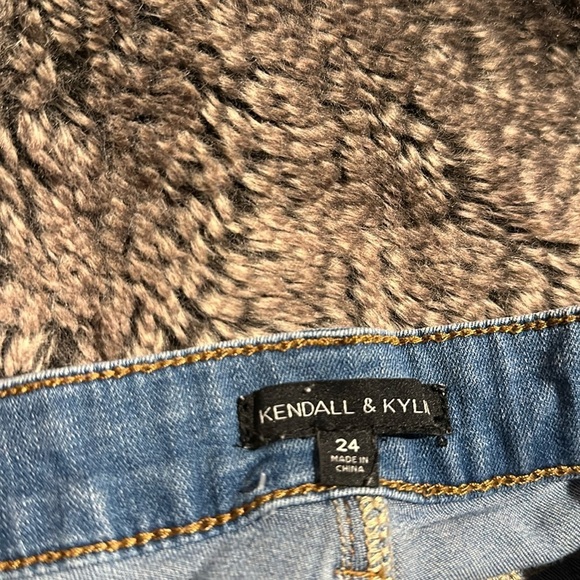 Kendall + Kylie The Icon style  distressed Jean Short Sz 24 - Picture 6 of 11